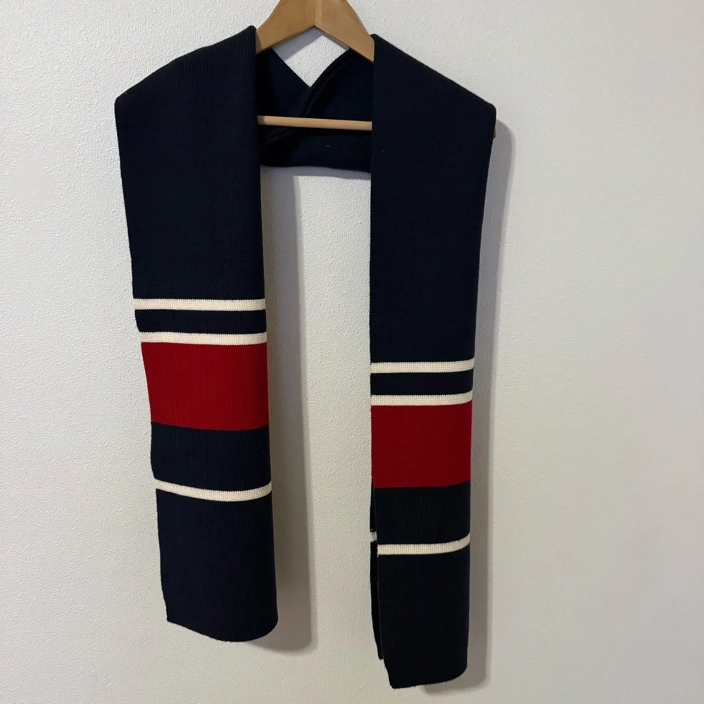 Banana Republic Merino Wool Chunky Knit Heavyweight Scarf Navy Red White Stripe